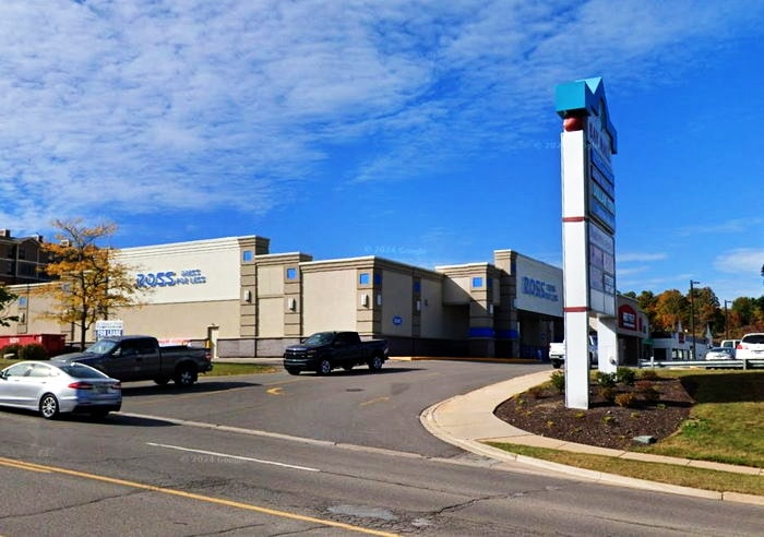 K-Mart (Kmart) - Petoskey - 910 Spring Street